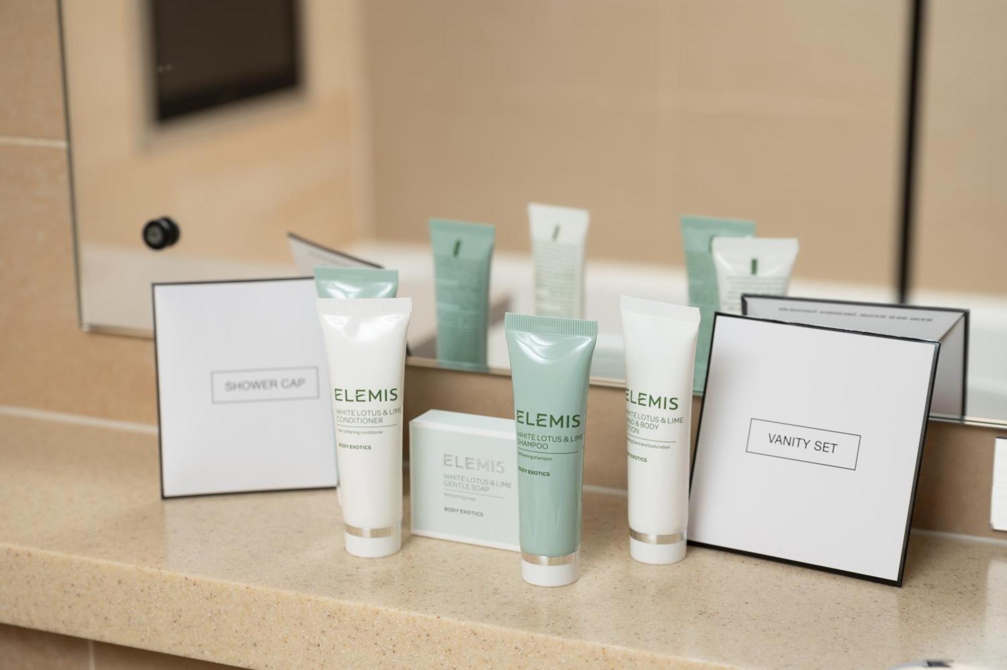 Spa Hotel At Ribby Hall Village 리아그린 외부 사진