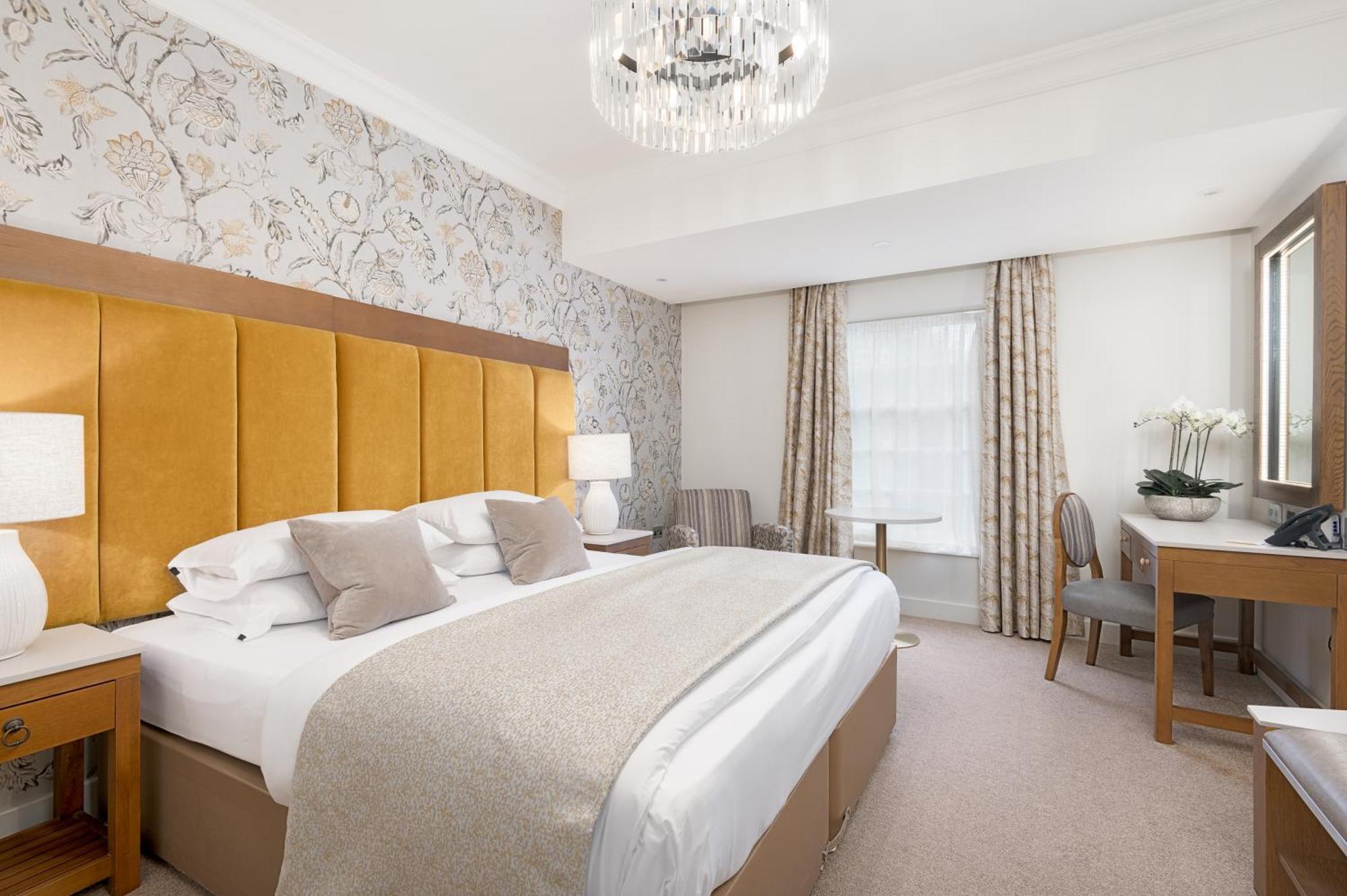 Spa Hotel At Ribby Hall Village 리아그린 외부 사진